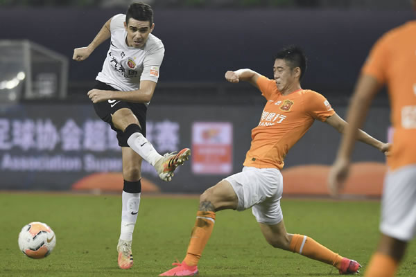 又是他倆！年終總決賽：2-0,2-0,辛納阿爾卡拉斯?fàn)幑?，?6次交手